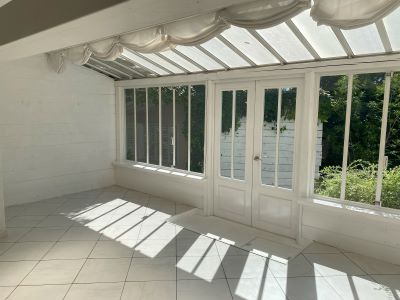 Room1