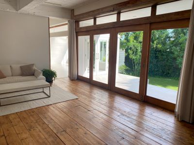 Room2