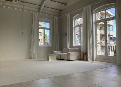 Room1