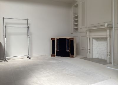 Room2