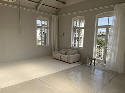 Room1