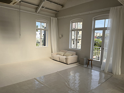 Room1