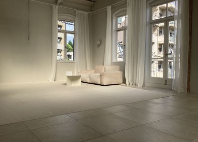 Room1