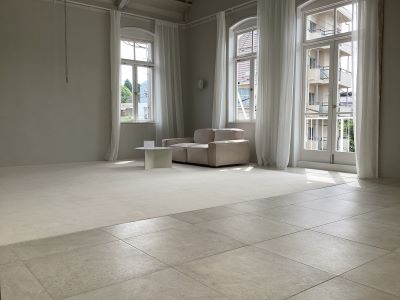 Room1
