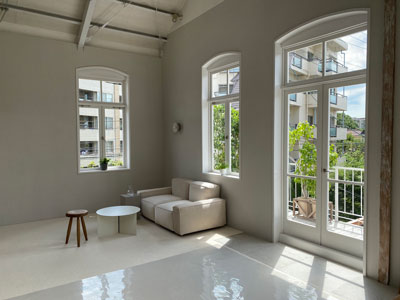Room1
