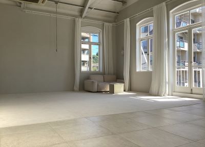 Room1