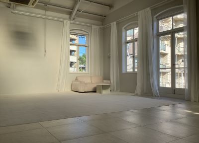 Room1