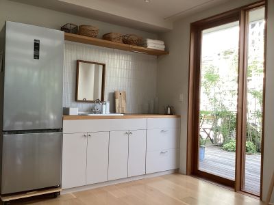 Kitchen & Laundry