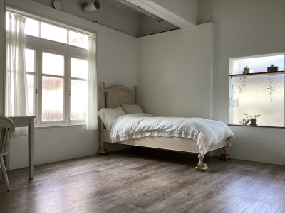 Room4