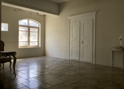 Room1-1