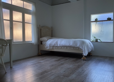 Room4