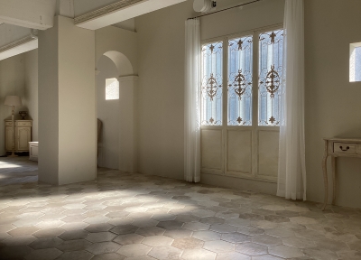 Room2