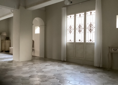 Room2