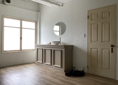 Room4