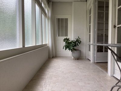 Room2