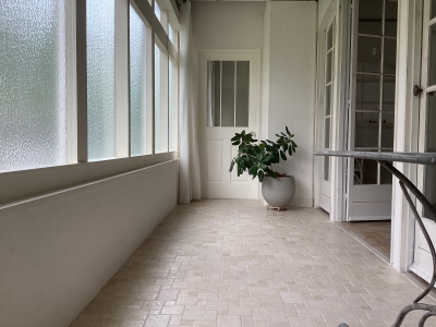 Room2