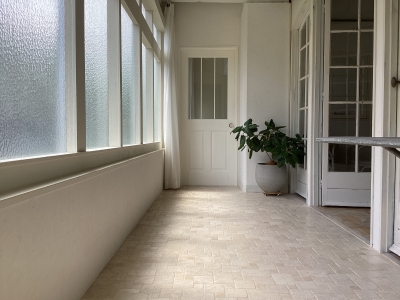 Room2