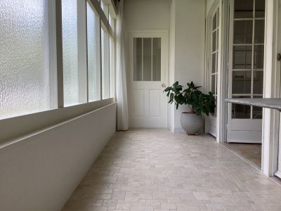 Room2