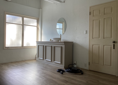 Room4