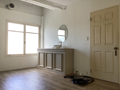 Room4