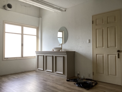 Room4
