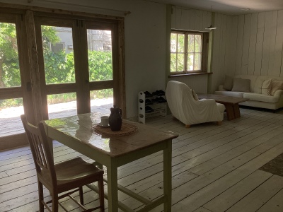 Room1