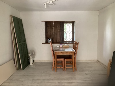 Room2
