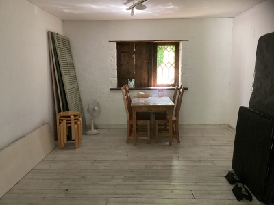 Room2