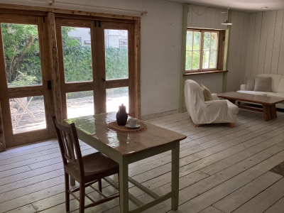 Room1
