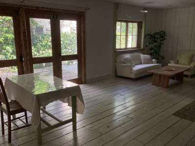 Room1