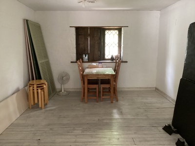 Room2
