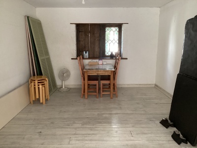 Room2