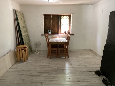 Room2