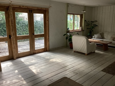 Room1