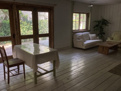 Room1