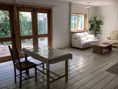 Room1