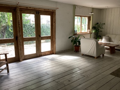 Room1