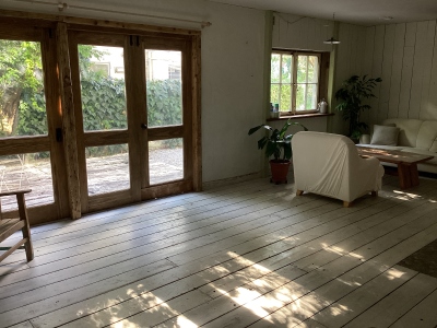 Room1