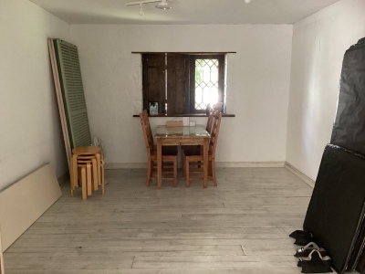 Room2