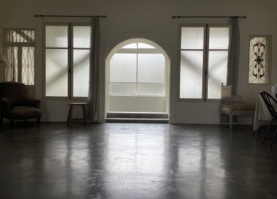 Room2
