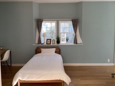 Room2