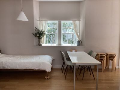 Room2
