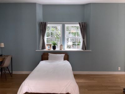 Room2