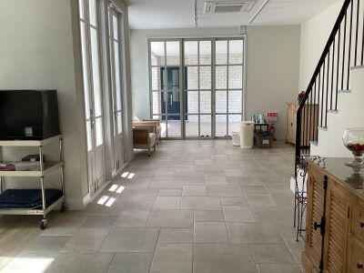 Room2