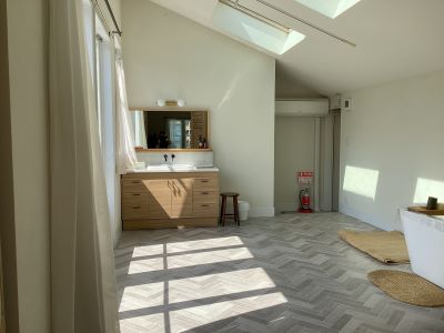 Room4
