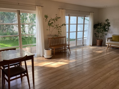 Room1
