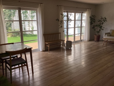 Room1