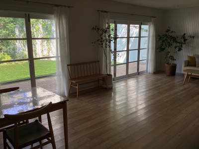 Room1