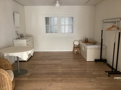 Room2