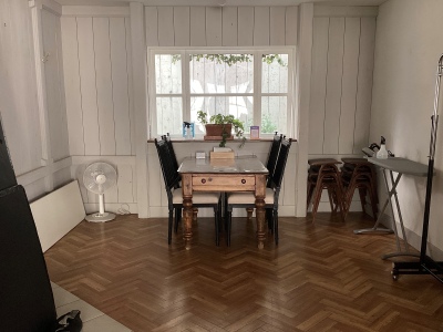 Room2